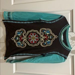 Long sleeve  t shirt